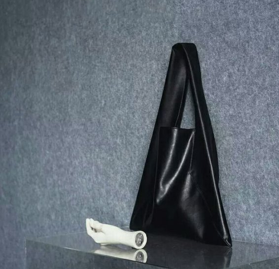 安利一个逼格高的原创设计包包店铺独一无二